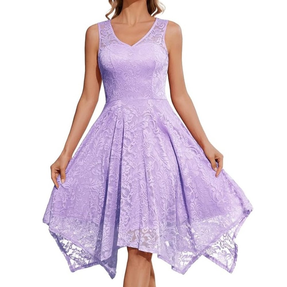 Lilac lace dress Size Small